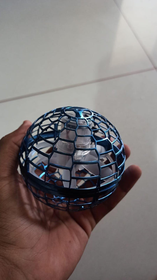 Flying Spinner- Flying Boomerang Spinner